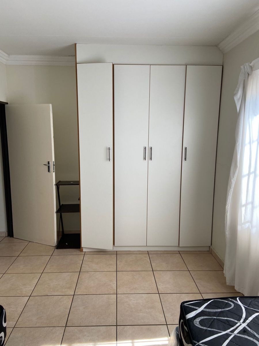 2 Bedroom Property for Sale in Dassie Rand North West